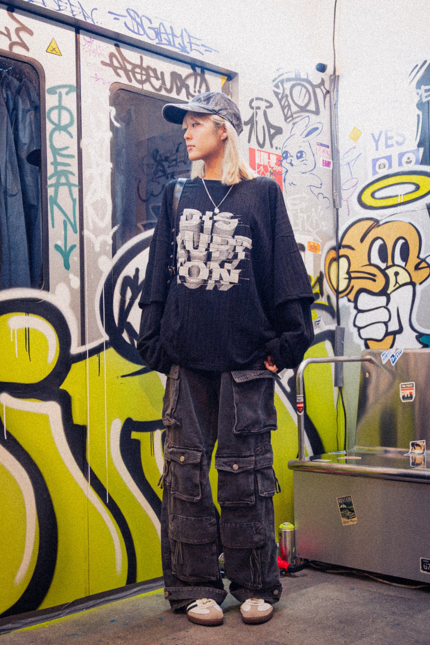 UNISEX 假兩袖立體字 TOP