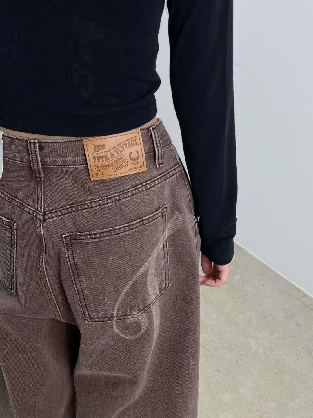 Alphabet Print Balloon Fit Jeans