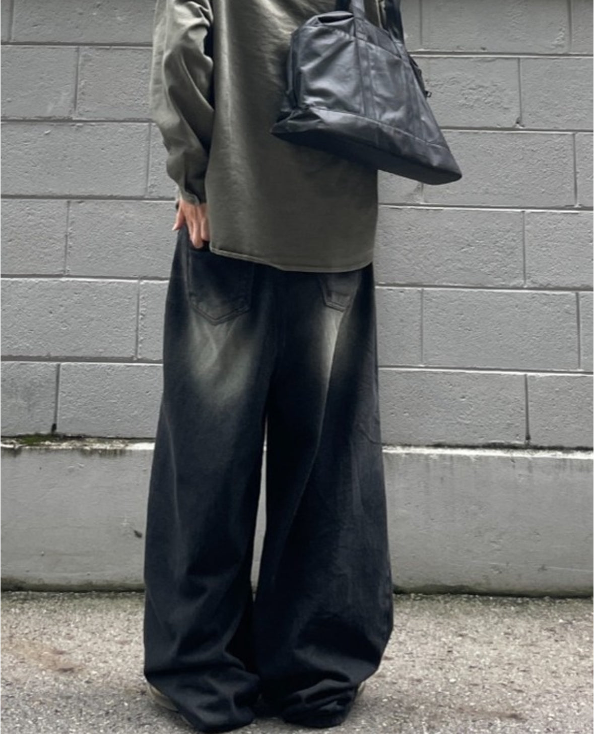 Black Balloon Jeans