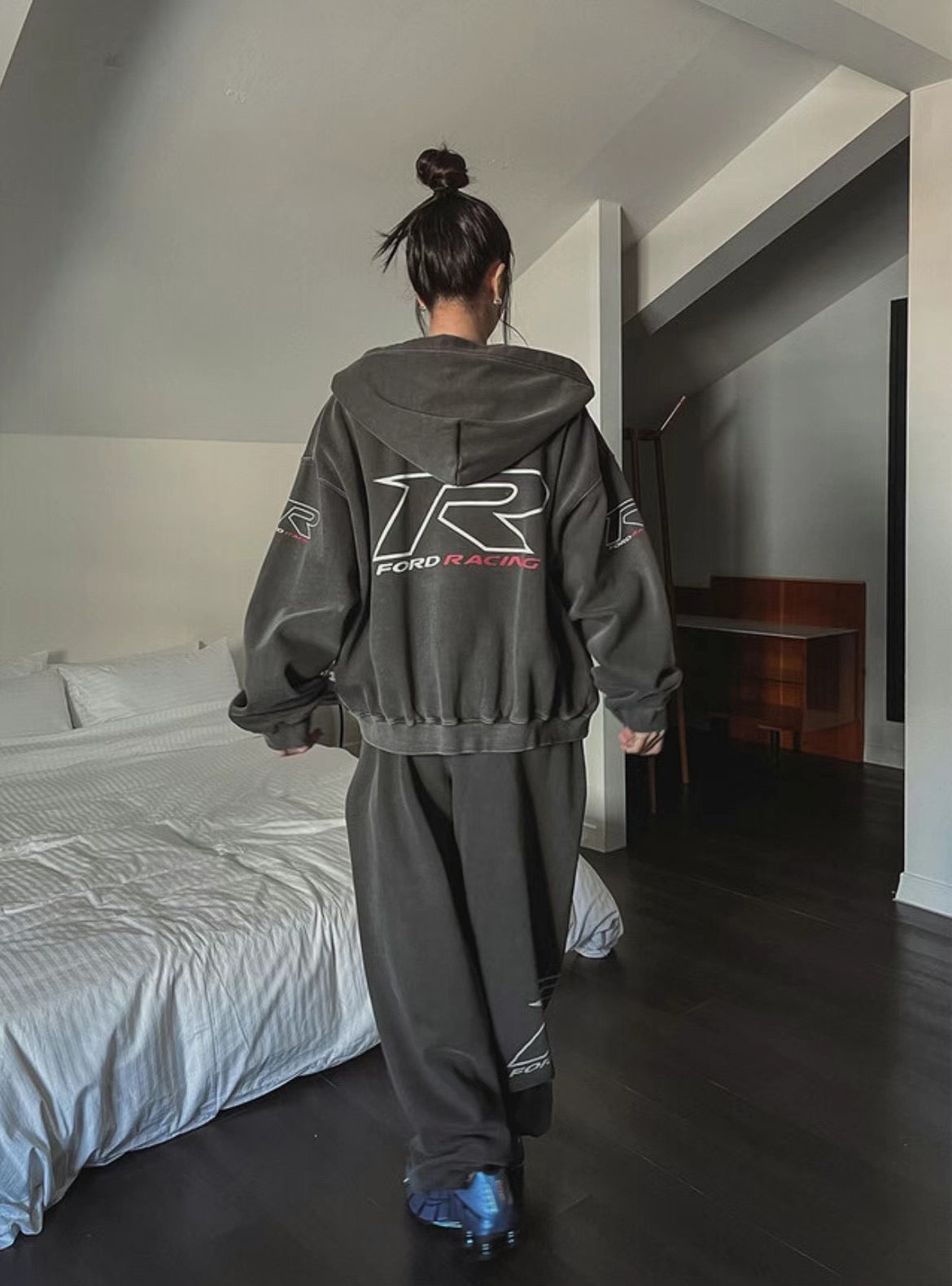 Pod R短版衛衣外套