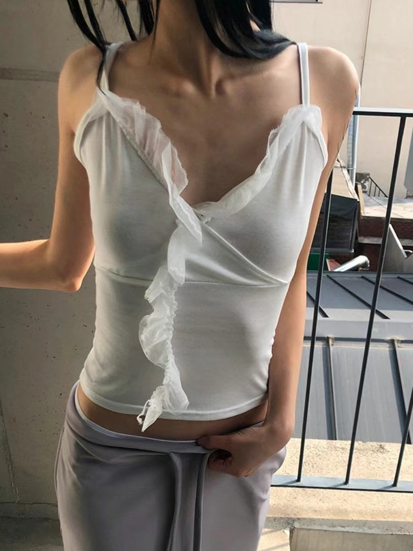 蕾絲V領荷葉邊吊帶背心
