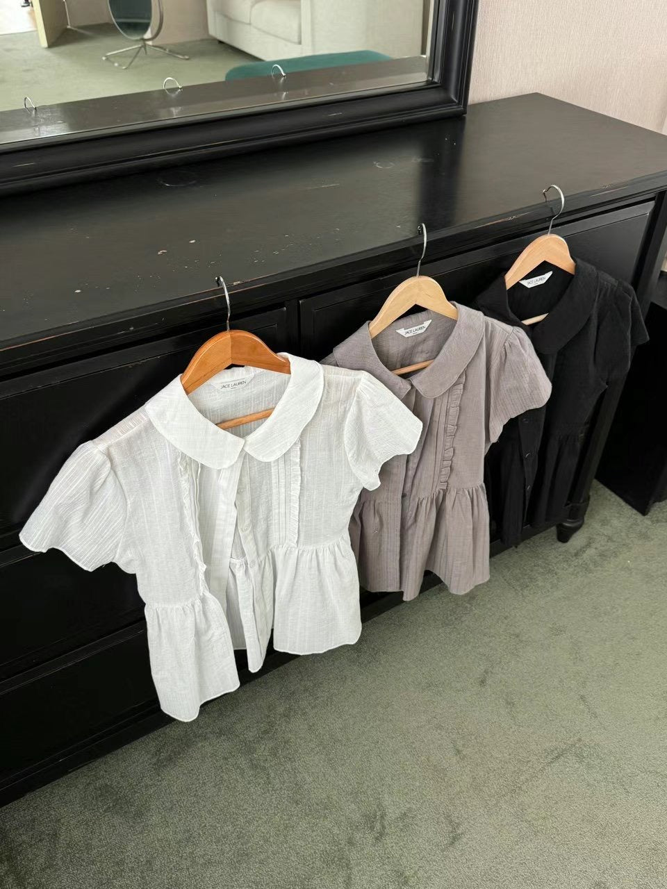 Lille Ruffle Shirt