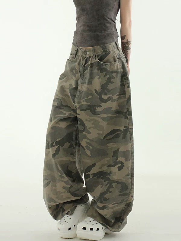 camo pattern wide balloon pants