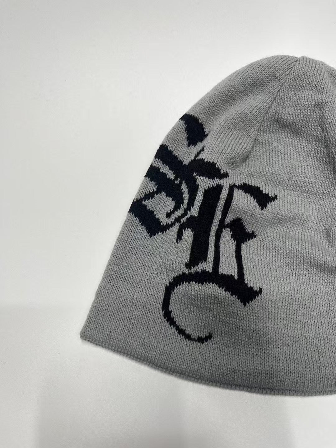 Black lettering hat