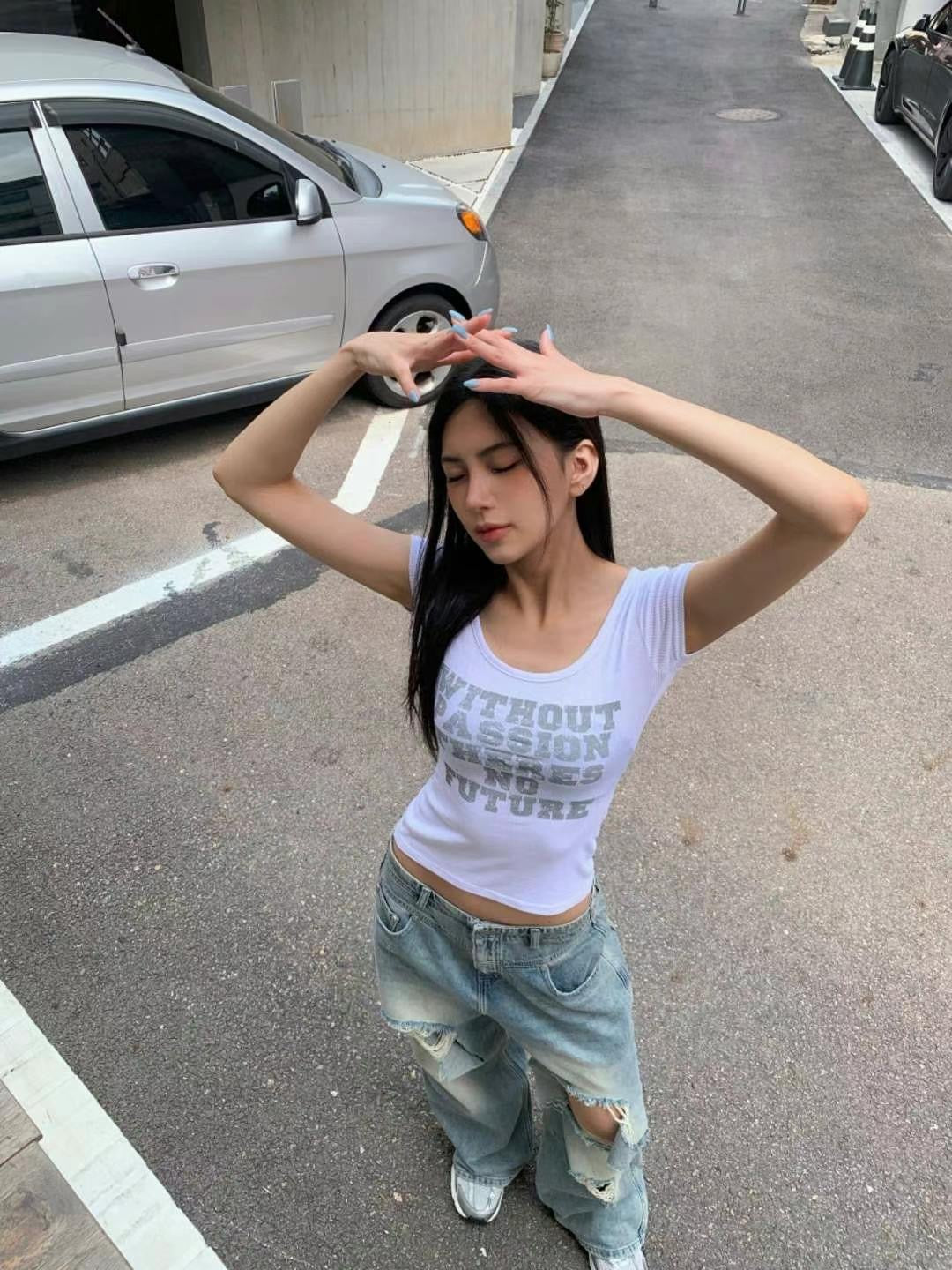 SlimLetter Tee