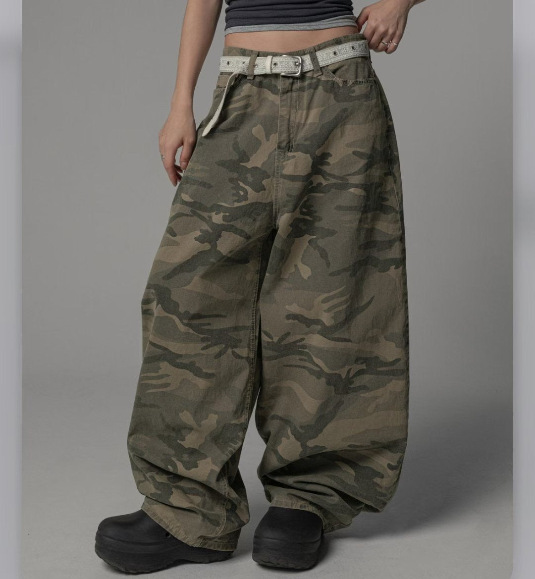 camo pattern wide balloon pants