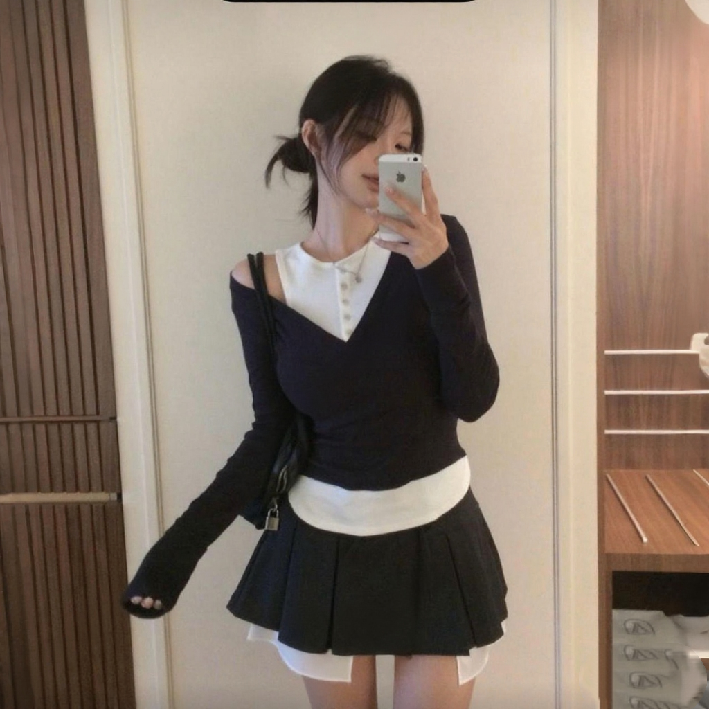 Pleated Pocket Skirt