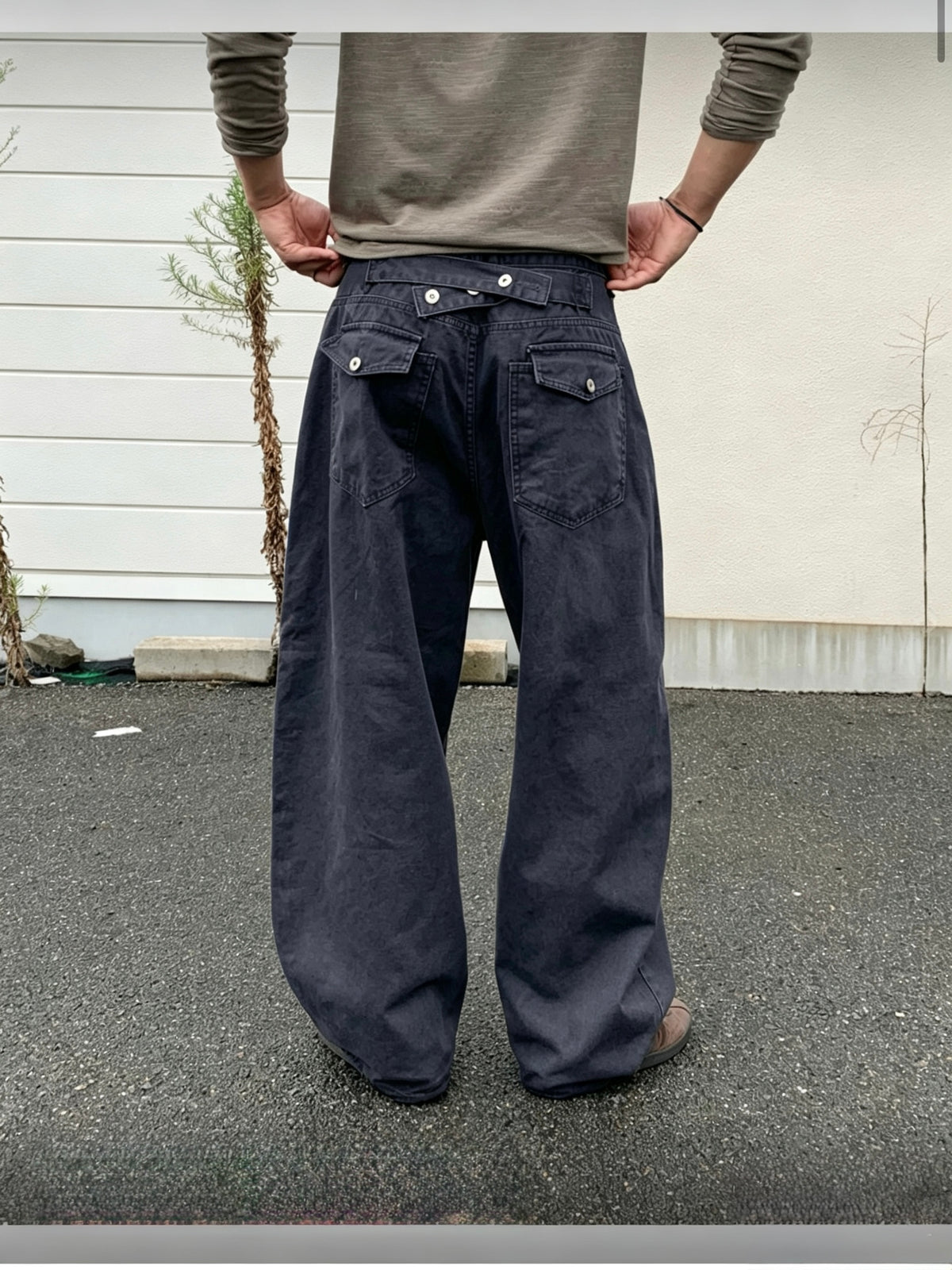 Black Belt Jeans