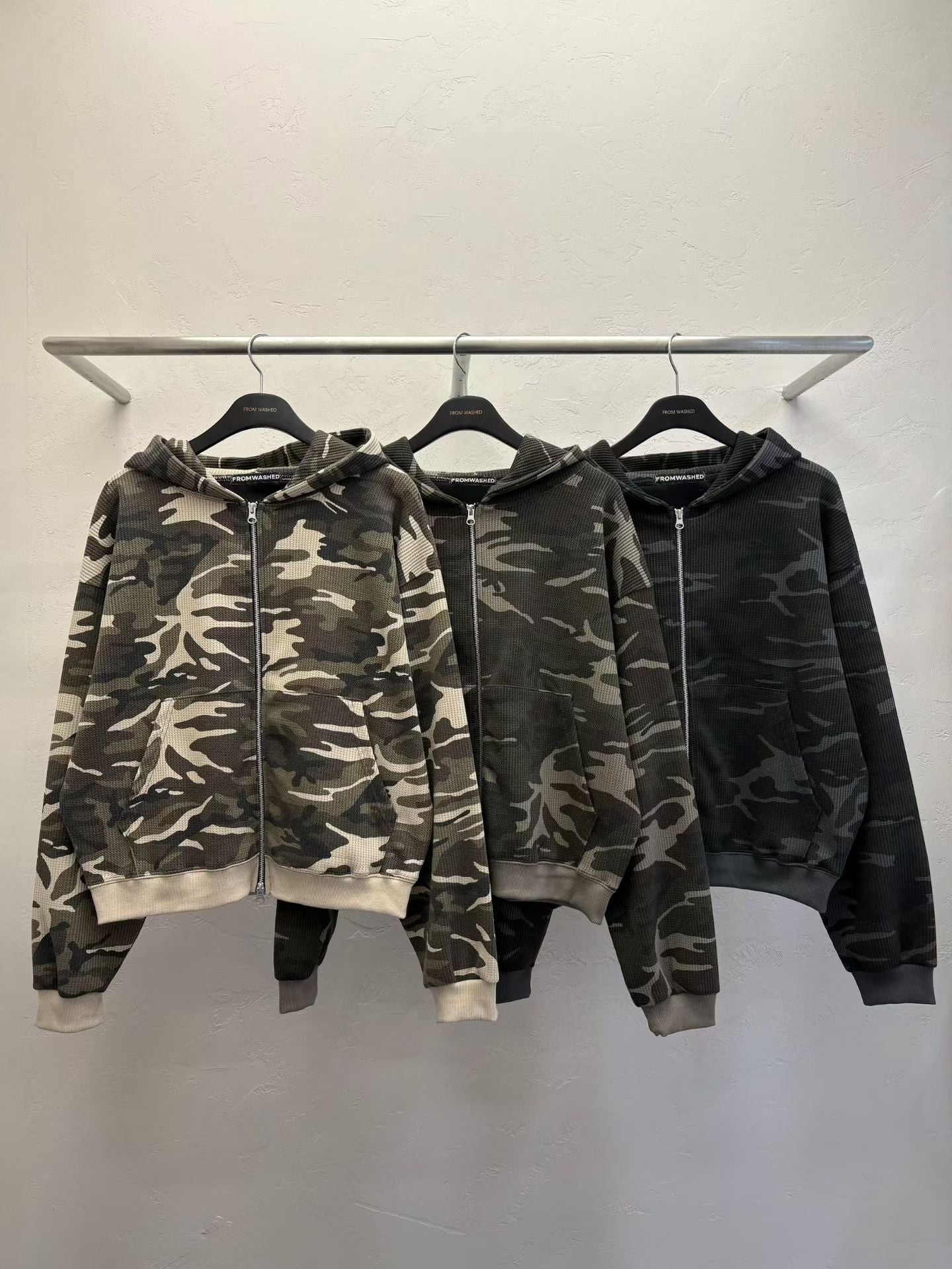 Camouflage Cropped Hooded Zip-Up