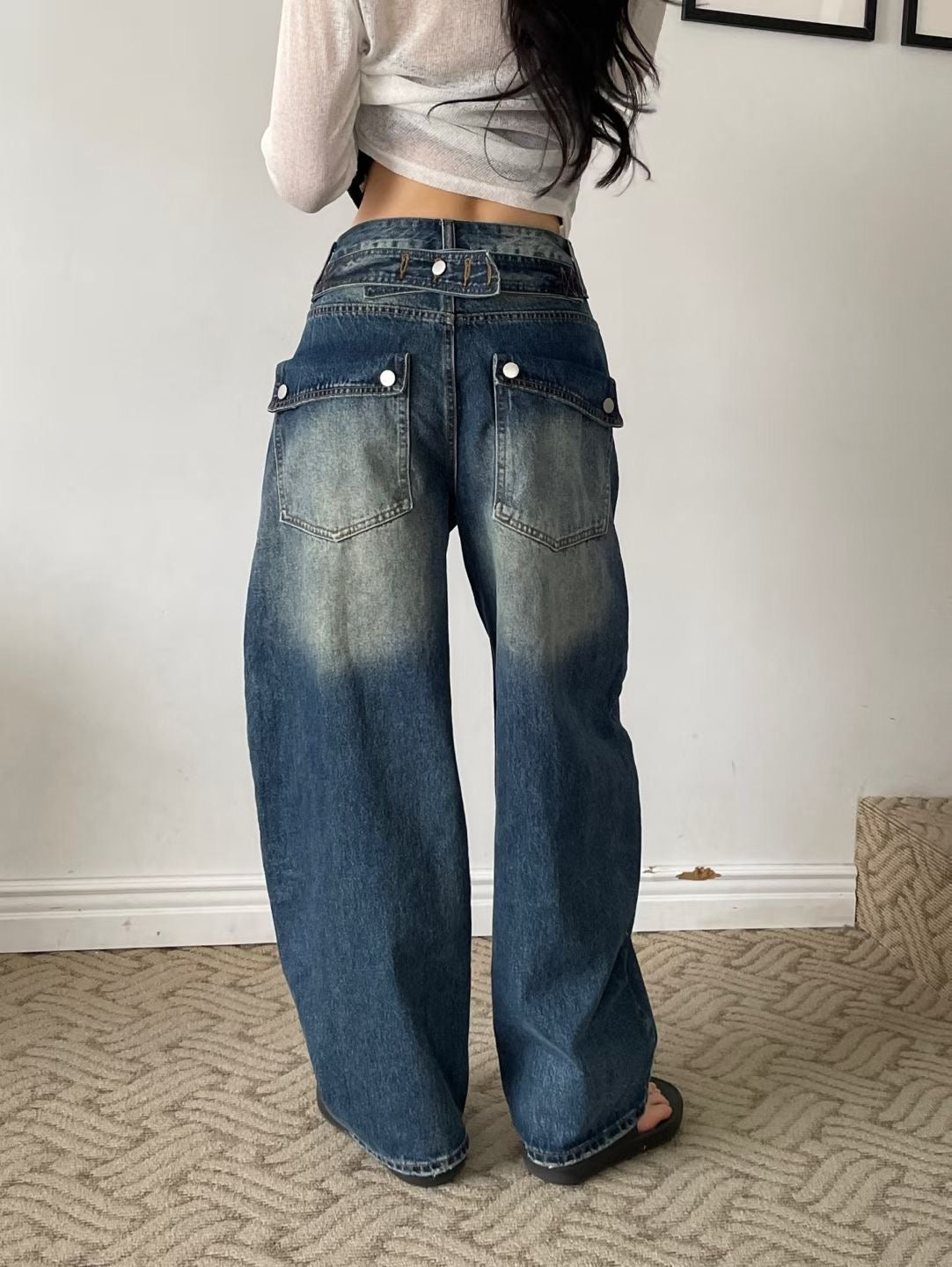 Wide Pocket Jeans