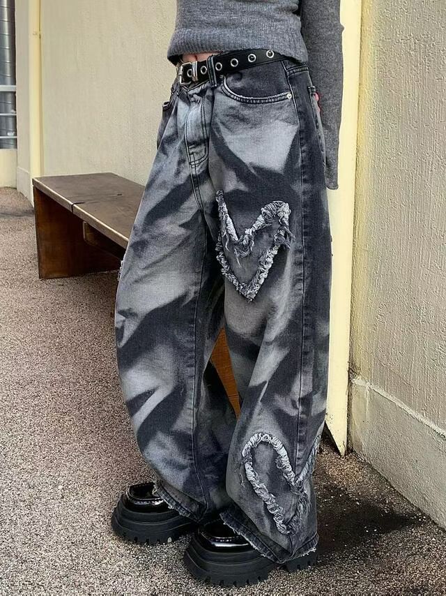 UNISEX 心形刺繡牛仔褲