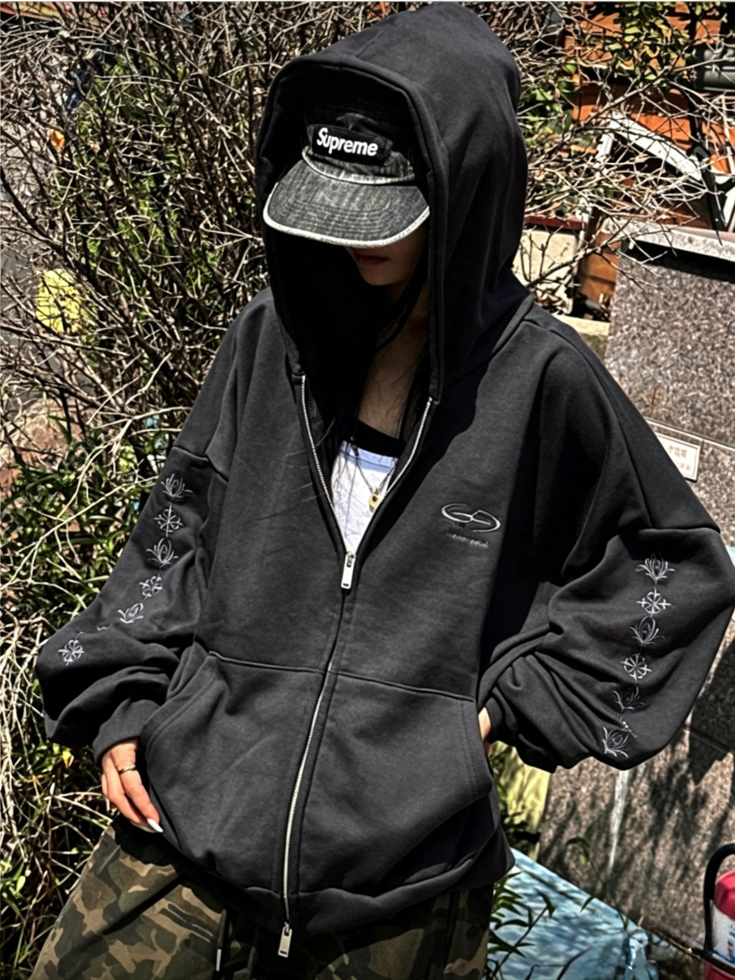 Symbol zip-up jacket 26FW