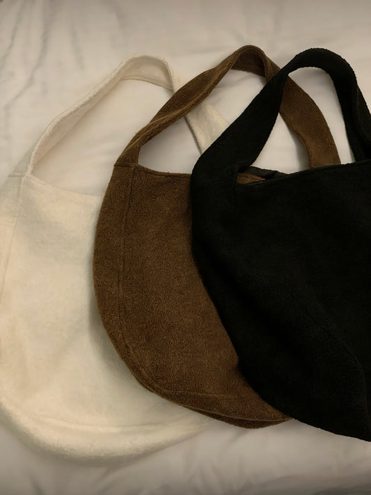 Wool shoulder bag