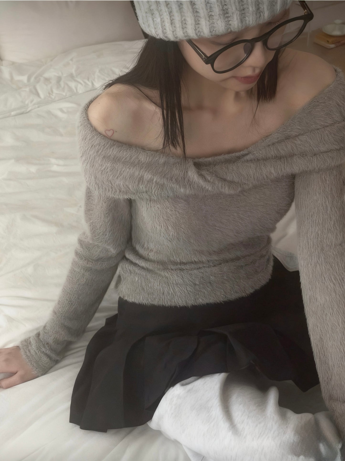 Off-Shoulder Knit Top