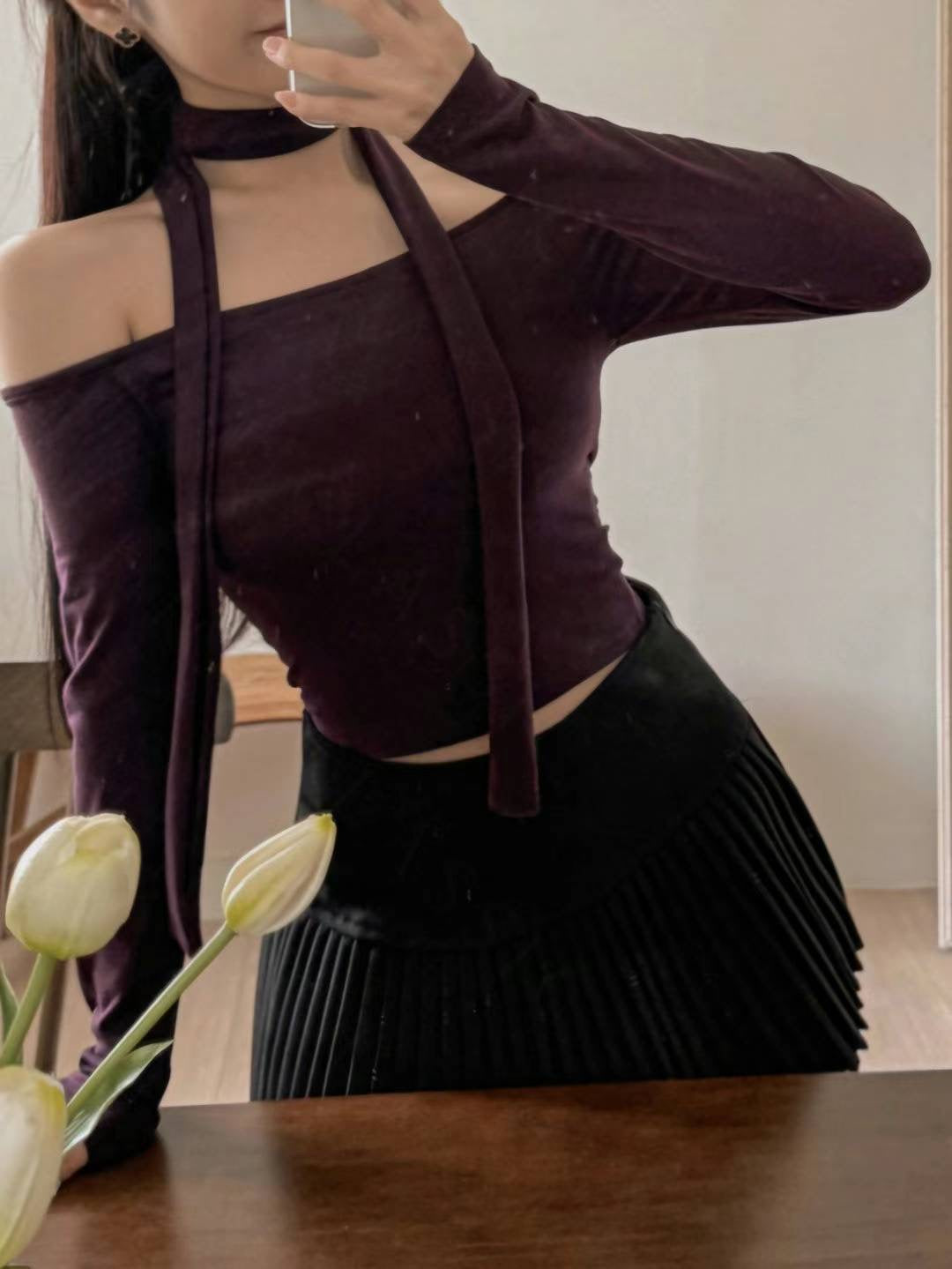 掛頸LOW CUT TOP