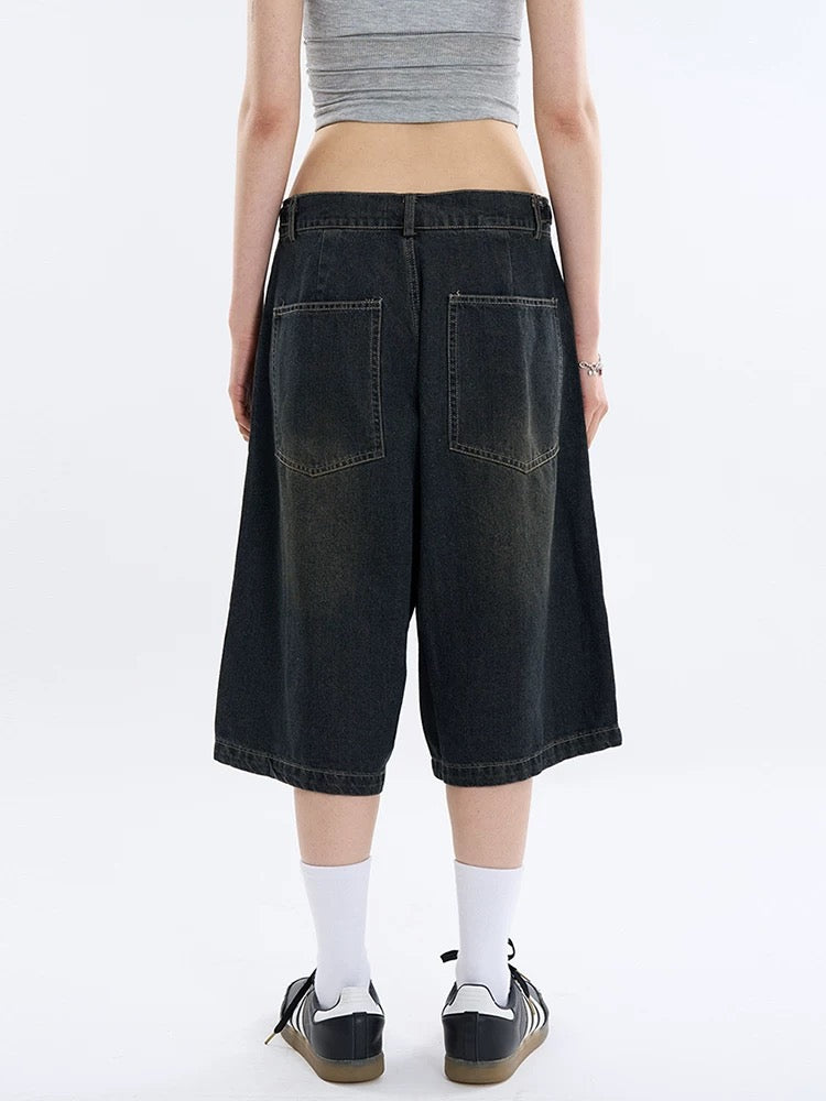 Vintage Washed Loose Button Short Jeans