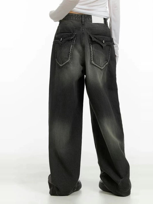 Loop pocket jeans