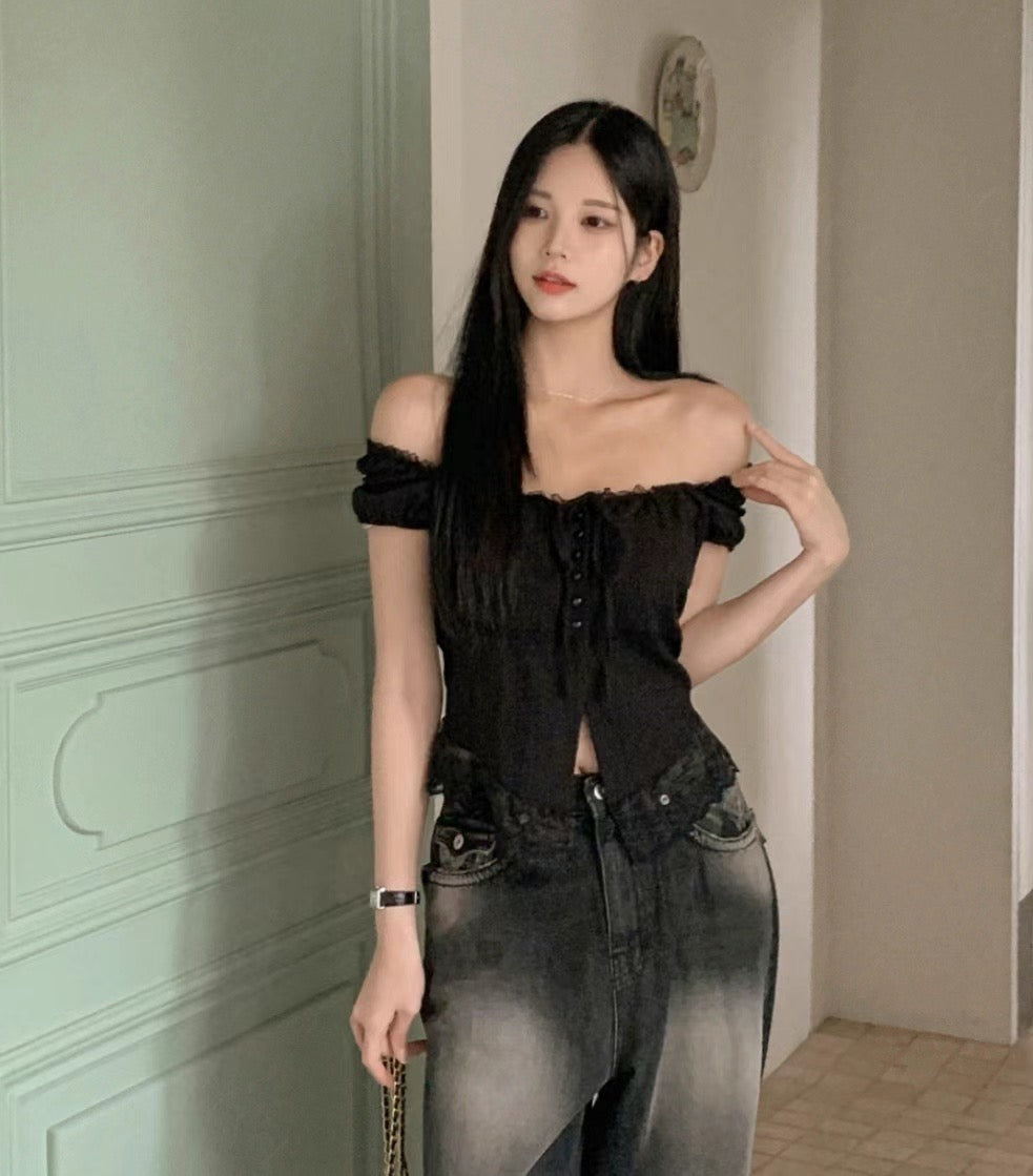 Ruffled off-shoulder shirt
