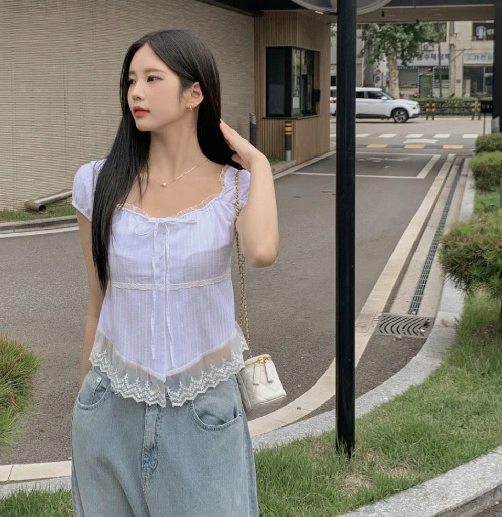 Ruffled off-shoulder shirt