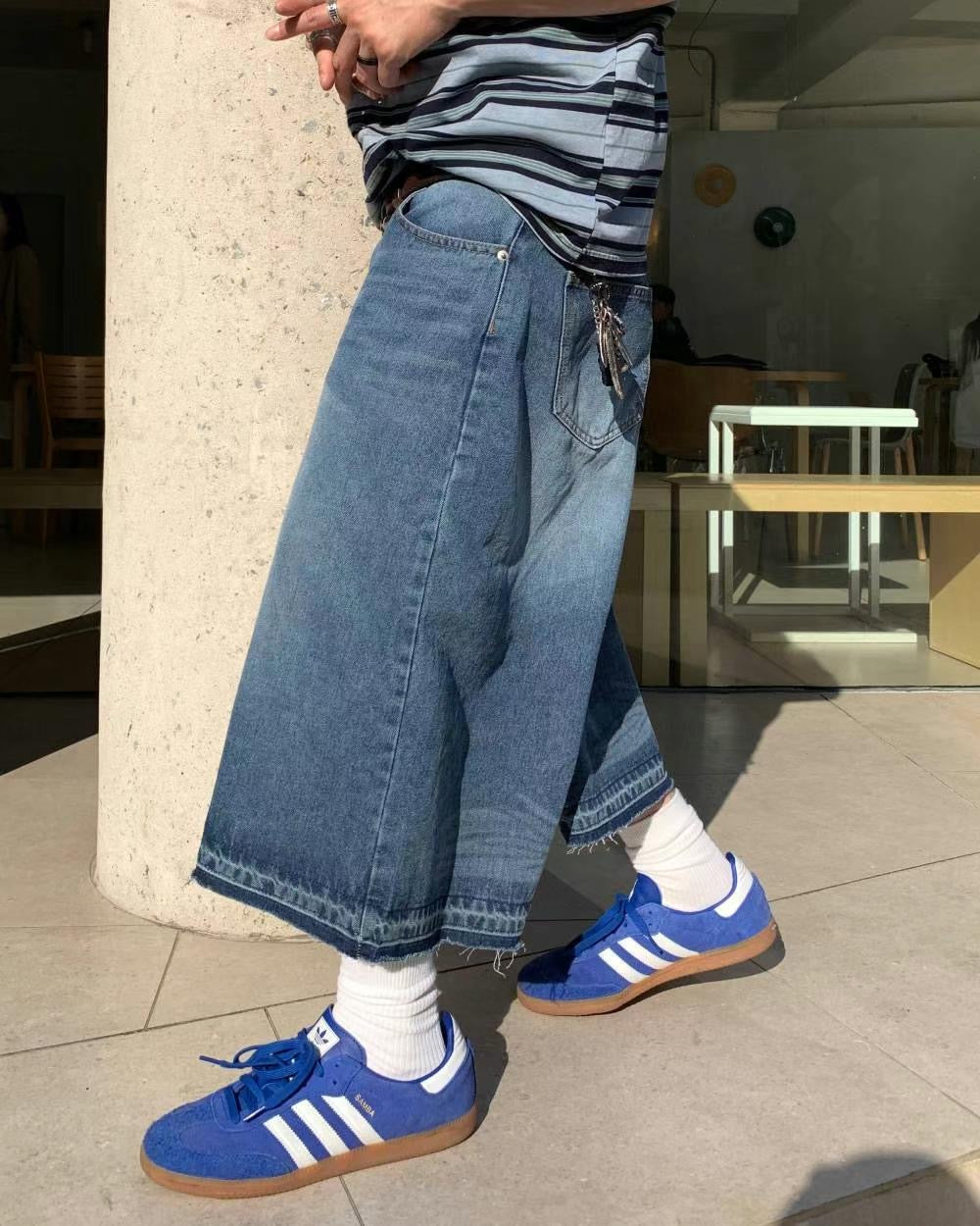 Bermuda jeans (hem seams, summer denim, unisex, frosted)