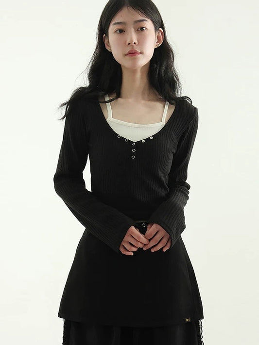 Buttoned Layered Golgi Tee