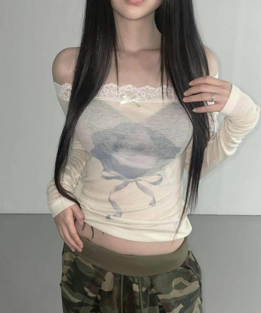 ROSE off-the-shoulder top